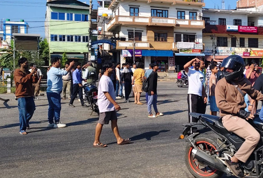 सिमरा घटना : प्रशासन र जेनजीबीच छलफल जारी, सुदन गुरुङ पनि सहभागी